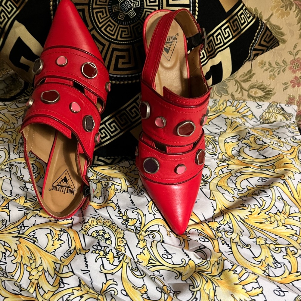 John Fluevog Red Pointed Toe Cutout Slingback Flats - Picture 3 of 5
